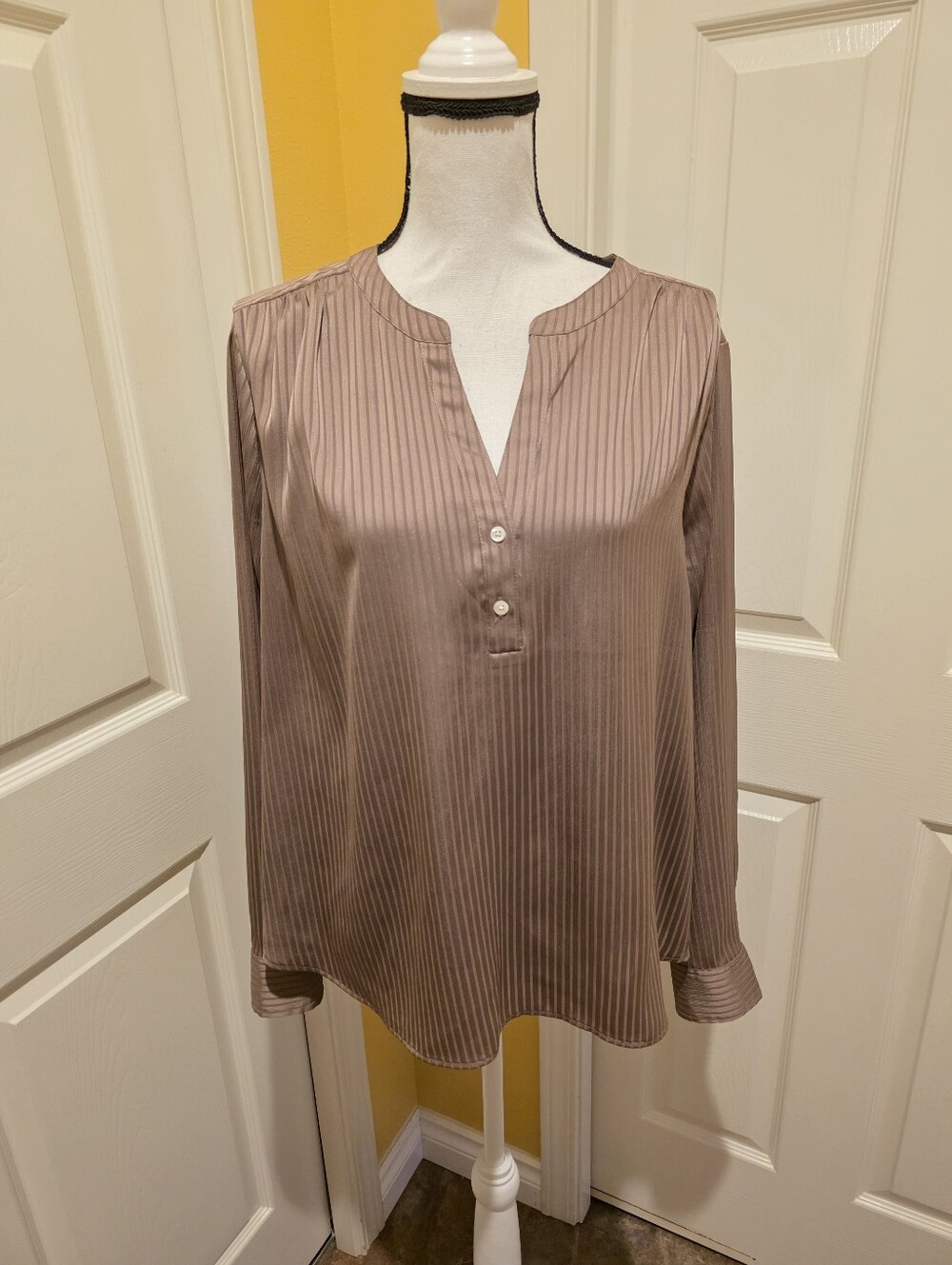 JCREW BROWN BLOUSE, SIZE XL